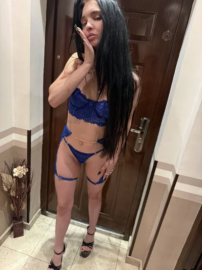 Компаньонка София - 𝑨𝒍𝒆𝒙𝒂⚜️ ❌🔞𝑺𝒆𝒙𝒚 𝑩𝒓𝒖𝒏𝒆𝒕𝒕𝒆 100% - Пенис колан, Строга господарка, Масаж - снимка 4