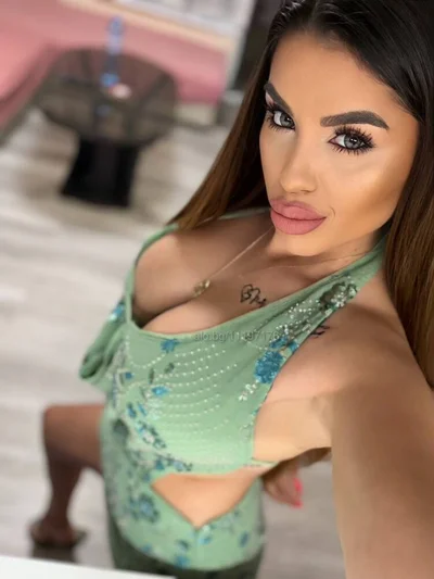 Компаньонка София - VIP Escort 💞 - Класически секс, Френска с презерватив - снимка 9
