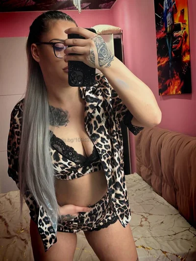 Компаньонка София - По-сладка от сутрешно кафе, ☕️ по-гореща от нощно уиски 🥃