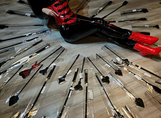 Компаньонка София - /NEW PHOTOS / FACESITTING/Dominatrix - BDSM, Играчки, Пенис колан - снимка 17