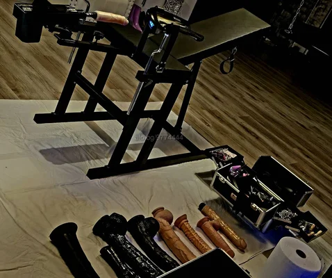 Компаньонка София - Тройна Доминация//!!!/Bdsm /mistress/ Елена/mistress - Пенис колан, Строга господарка, BDSM - снимка 11