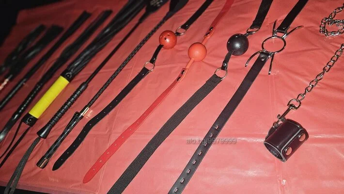 Компаньонка София - PRO-DOMINA/Morgan/нови дати/ONLINE DOMINATION /femdom/PISSING/Strap - BDSM, Играчки, Пенис колан - сни...