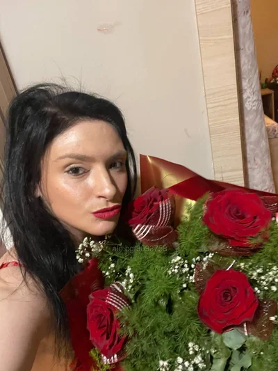 Компаньонка София - Свирка в кола 25с - Класически секс, Групов секс, Орален секс - снимка 33