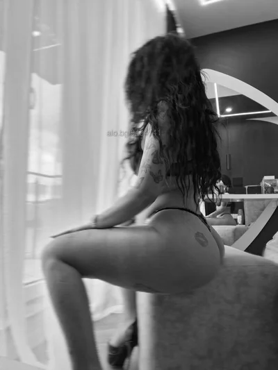 Компаньонка София - Black girl 😈 - Класически секс, Френска с презерватив, Стриптийз - снимка 1