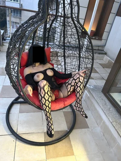 Компаньонка София - Barbie girl - Орален секс, BDSM, Френска с презерватив - снимка 2