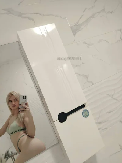 Компаньонка София - Full program 100€ във - Френска с презерватив, Френска без презерватив, Дълбоко гърло - снимка 2