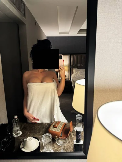 Компаньонка София - Vivian escort WhatsApp ✅🥂 - Масаж, Класически секс, Орален секс - снимка 4
