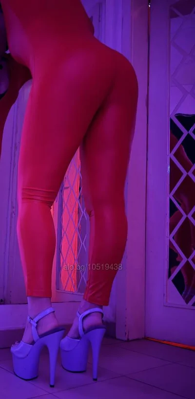 Компаньонка София - Аз съм твоята Господарка! - Влизане в роля, BDSM, Играчки - снимка 4