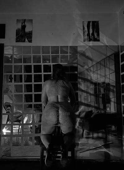 Компаньонка София - Аз съм твоята Господарка! - BDSM, Играчки, Пенис колан - снимка 1