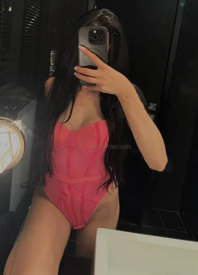 Компаньонка София - Andrea 30 min 100€ - Стриптийз, Строга господарка, Влизане в роля - снимка 10
