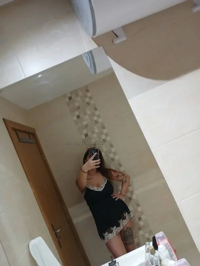 Компаньонка София - Escort girl - Стриптийз, Строга господарка, Влизане в роля - снимка 3