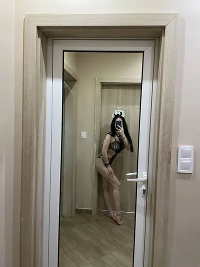 Компаньонка София - Top eskort Geri