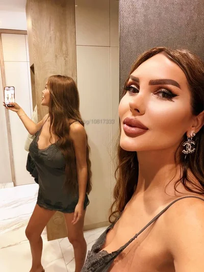 Компаньонка София - топ eскорт жения - Строга господарка, Влизане в роля, Масаж - снимка 8