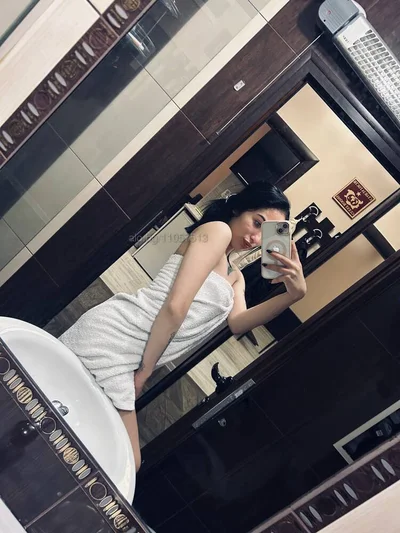 Компаньонка София - Компанионка ескорт - Масаж, Класически секс, Френска с презерватив - снимка 4