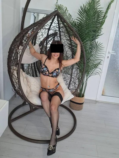 Компаньонка София - Luxury escort Kristine - Френска с презерватив, Френска без презерватив, Дълбоко гърло - снимка 2