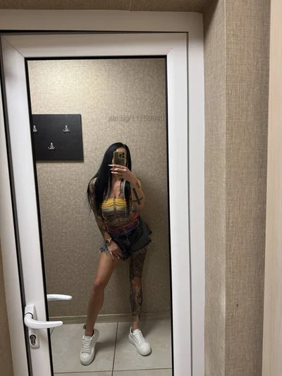 Компаньонка София - Cardi Baby - Класически секс, GFE, Френска с презерватив - снимка 9