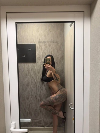 Компаньонка София - Cardi Baby - Класически секс, GFE, Френска с презерватив - снимка 3