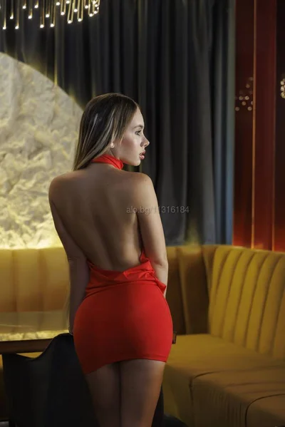 Компаньонка София - Valentina 🌟Top star in - Масаж, Класически секс, Орален секс - снимка 4