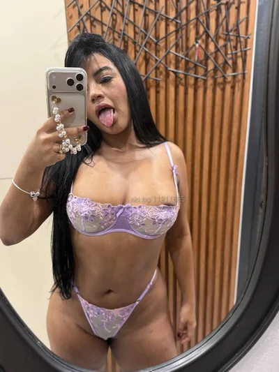 Компаньонка София - Georgina Amandes 🇻🇪🇻🇪 blowjob - Класически секс, Групов секс, Орален секс - снимка 1