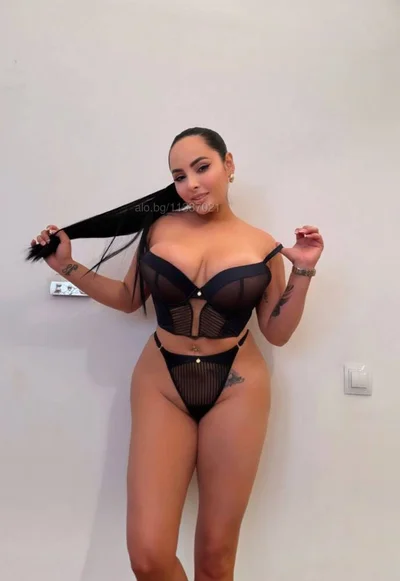 Компаньонка София - Manuela hot pleasure - Класически секс, Групов секс, Орален секс - снимка 1