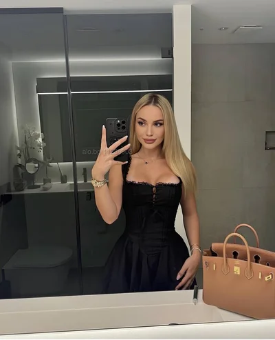 Компаньонка София - Bianka VIP - Строга господарка, Влизане в роля, Масаж - снимка 5
