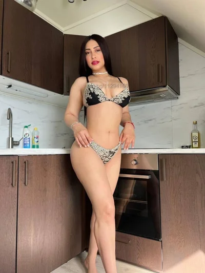 Компаньонка София - Caroline Sexy - Влизане в роля, Масаж, Класически секс - снимка 5
