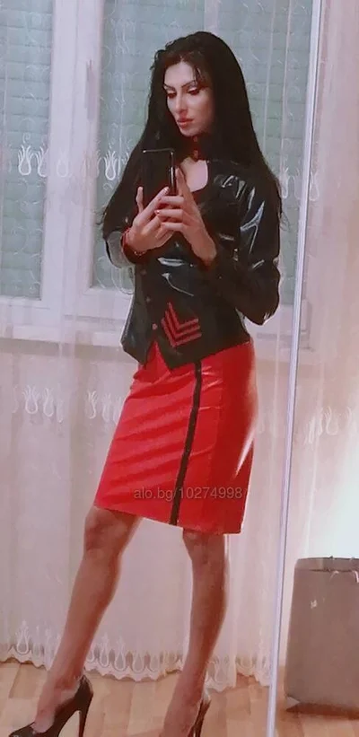 Компаньонка София - 30мин50EUR Бъди покорен роб, - Играчки, Пенис колан, Строга господарка - снимка 2