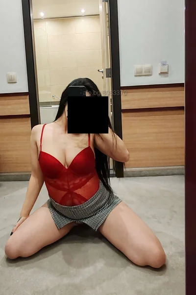 Компаньонка София - Teddy^⁠_⁠^ бърза френска в кола